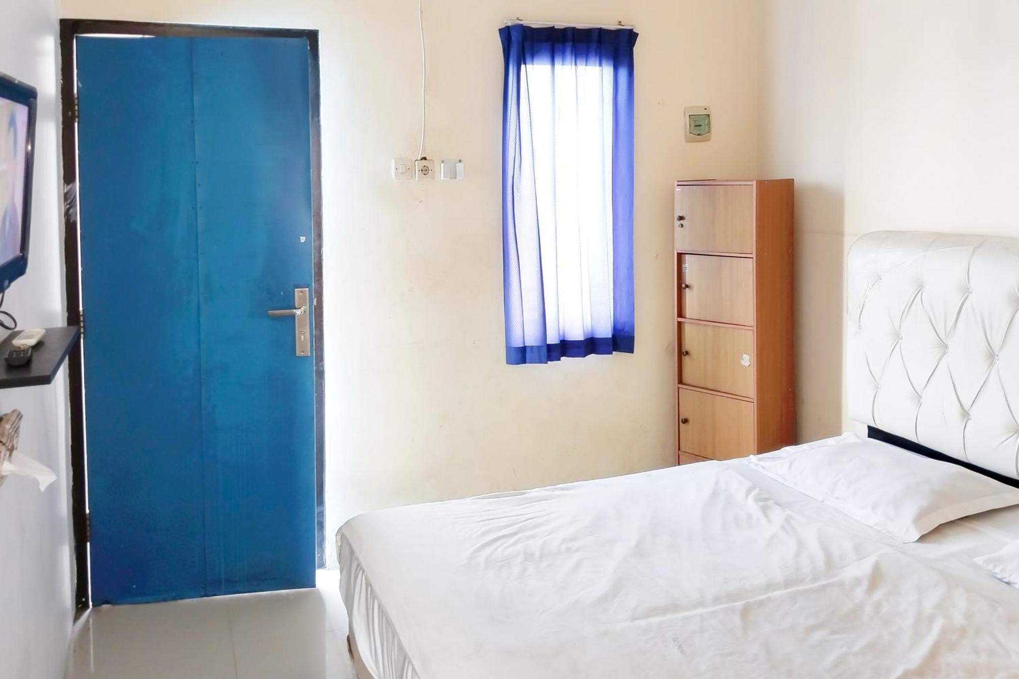 Richmond Guest House Cirebon Redpartner Экстерьер фото